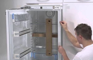 Установка встраиваемого холодильника в Иркутске